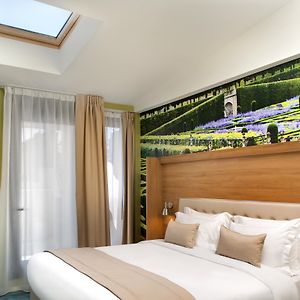 Suite Eiffel Tower con Cama King